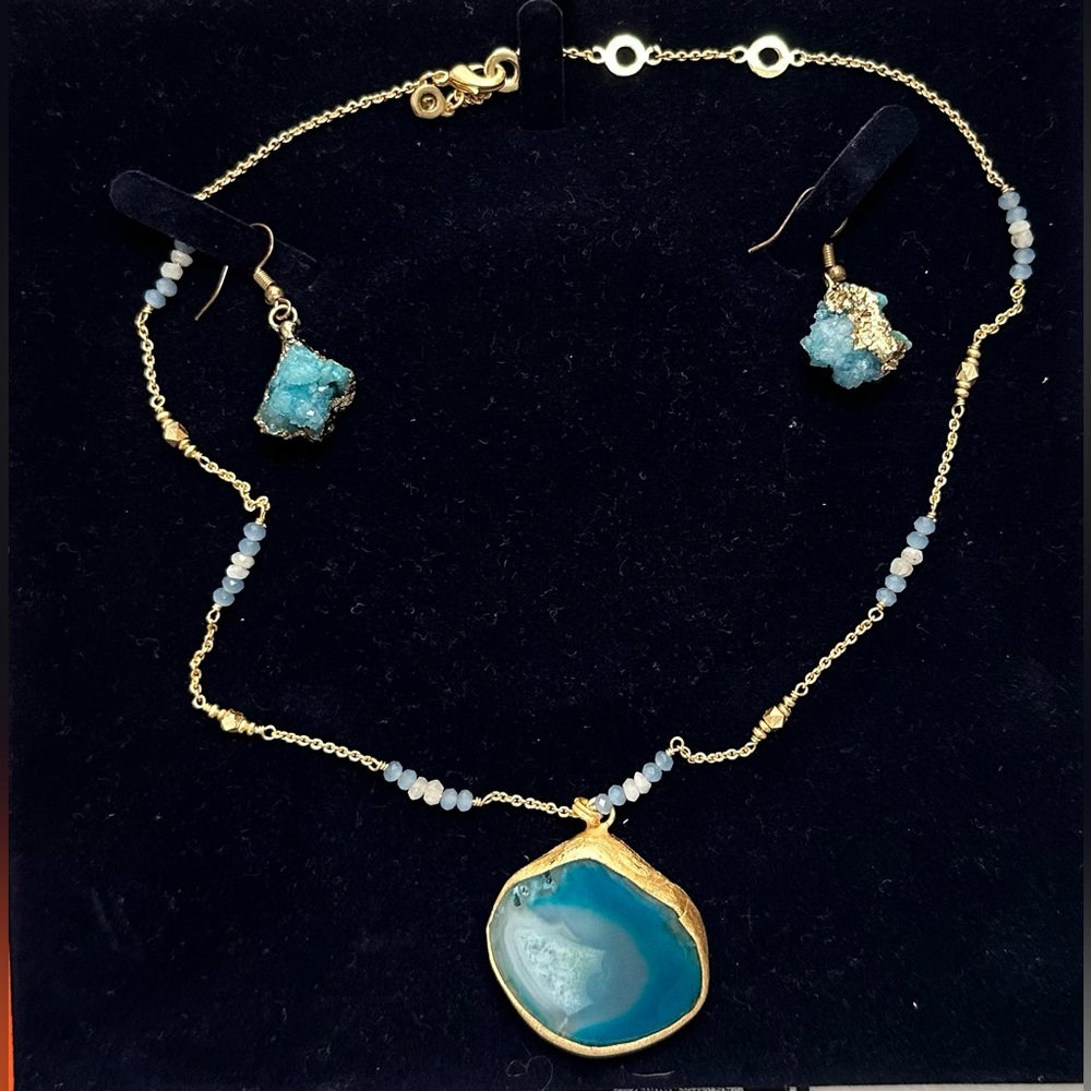 Gold and Blue Pendant Necklace